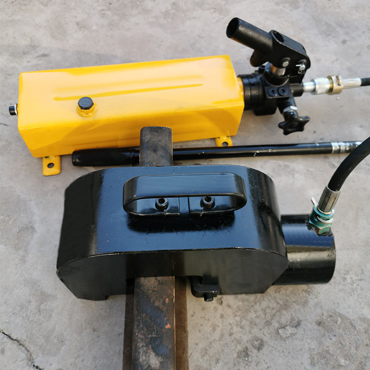 YJK-24分體式液壓擠孔機實物圖3